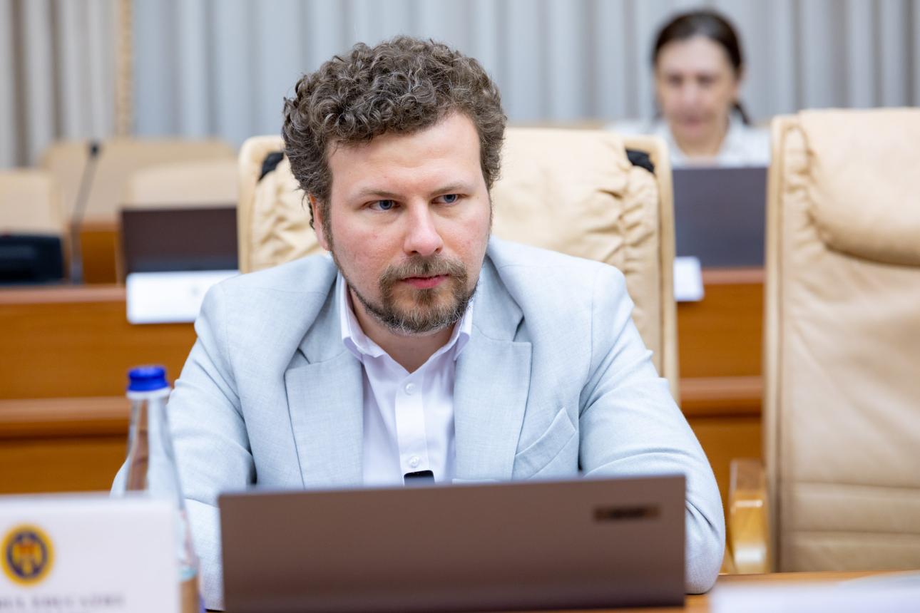 Dan Perciun Ministrul Educatiei MD