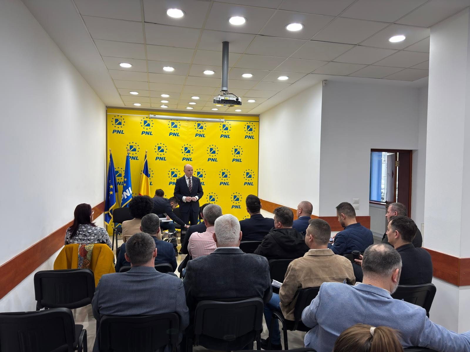 Pozitie PNL Iasi Vestea